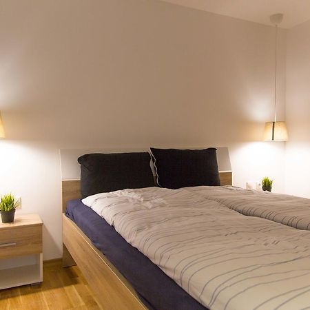 Vortex Apartment Skopje Luaran gambar