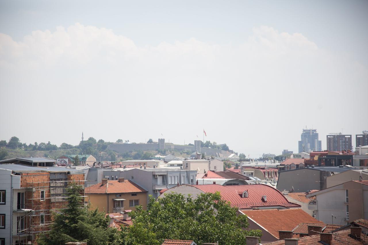 Vortex Apartment Skopje Luaran gambar